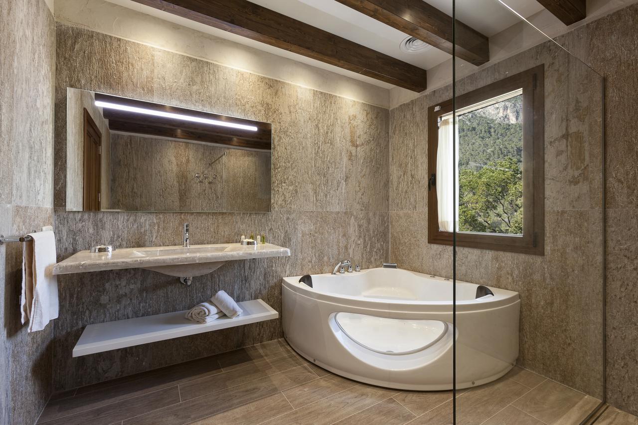 Binibona Gran Villa Selva  Ngoại thất bức ảnh